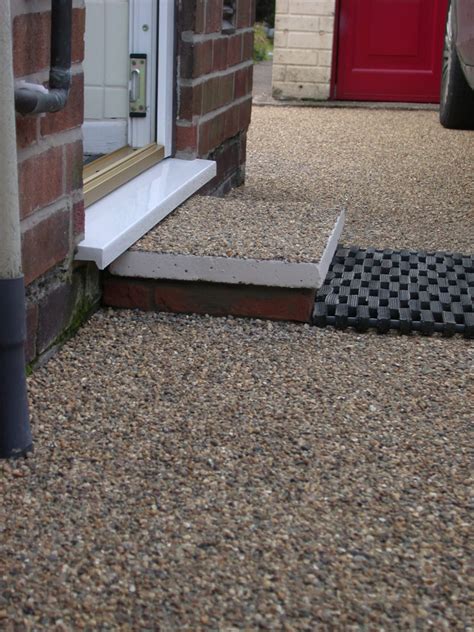 Resurfacing existing concrete, tarmac and imprinted concrete