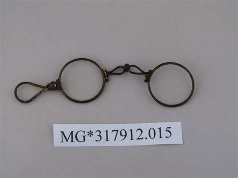 lorgnette smithsonian institution