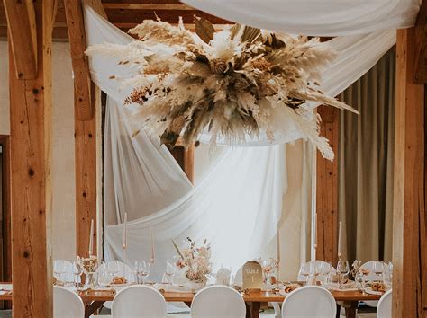 Un Mariage Moderne Ocre Et Nude F Elicit