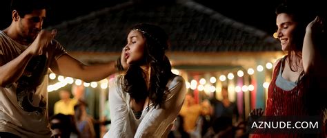 ALIA BHATT Nude AZNude