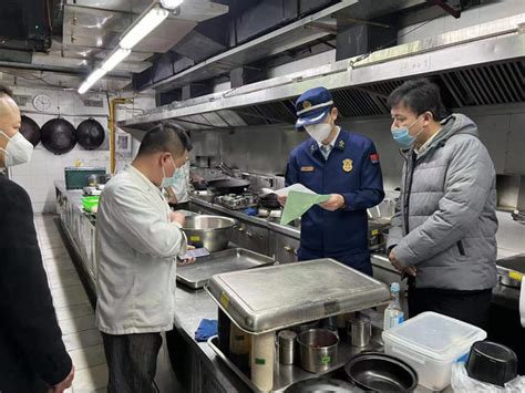 守护舌尖上的安全，虹口消防开展大型商业综合体餐饮场所专项检查 周到上海