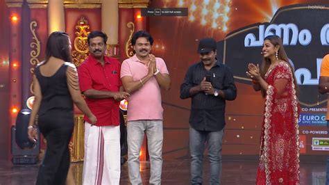 Saranya Anand Hot Thunder Thighs Ass Boobs In Tight Black Costume Mkv Snapshot