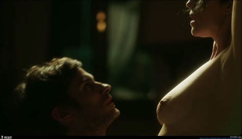 Monica Bellucci Nude Pics Page