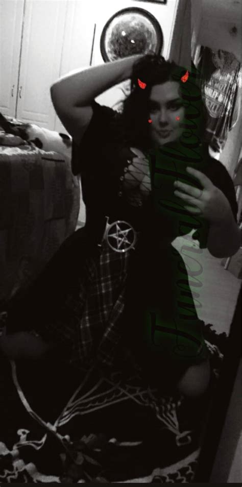 Do know Why do vampire bats drink blood?🤔 🦇 Because coffee keeps them