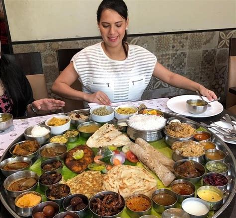 Bahubali Thali Ponnusamy Hotel Of Chennai South Indias Biggest