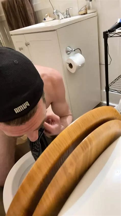 Dirty Fag Playing Gay Sex Toy Sex Toy Porn Feat Makfrey Xhamster