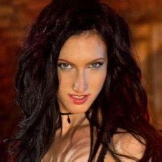 Amadea Emily Porn Videos Pornhub
