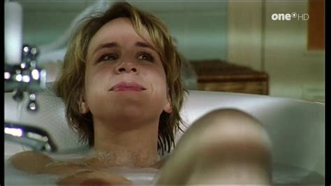 Naked Bettina Kupfer In Drei Mit Herz Irrungen Und Wirrungen