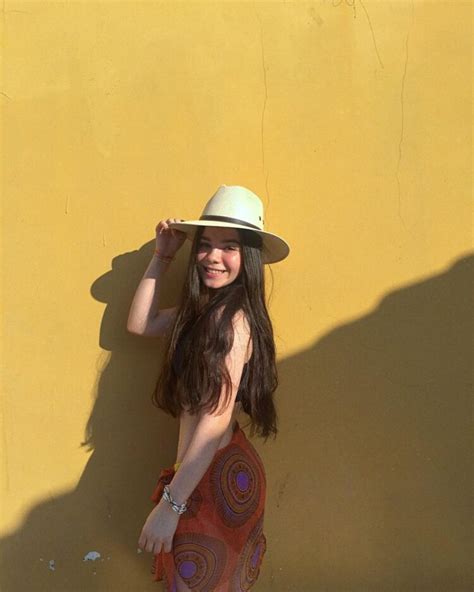 Hot Sexy Danna Nunez Bikini Pics