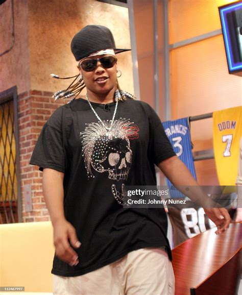 Da Brat During Bow Wow Jermaine Dupri And Da Brat Visit Bets Rap News Photo Getty Images