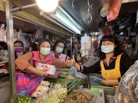 台中第三市場慶百年 民進黨東南區市議員候選人陳雅惠允諮當選將持續爭取改善市場公共建設 迎向第二個百年 台灣華報