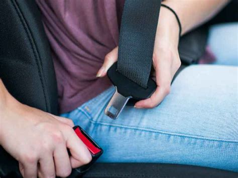 Rear Seat Belt Alarm Mandatory In Cars From April 1 2025 कारों में 1