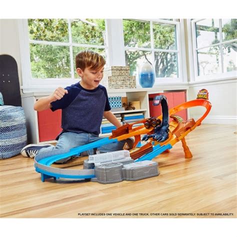 Hot Wheels Monster Trucks Scorpion Sting Raceway Motorized Track Set Ct Fred Meyer
