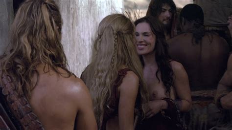 Spartacus War of the Damned nude pics página 1