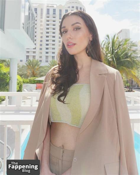 Grace Caroline Currey Nude Sexy Collection Photos Thefappening