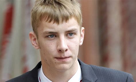 Peeping Tom Lifeguard Trapped Himself After Spying On Naked Woman Daily Mail Online