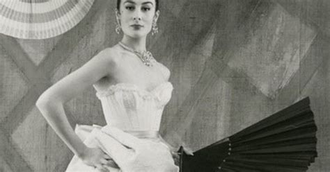 Le Palais Galliera D Voile Sa Lingerie L Express