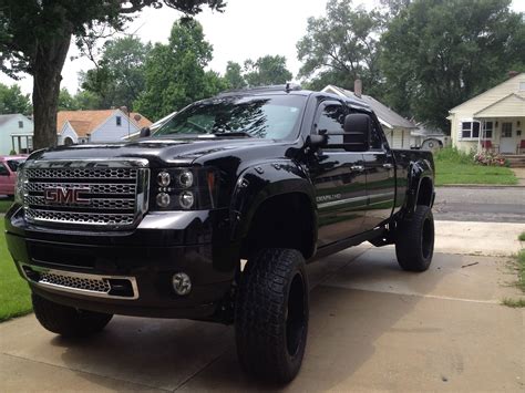 Lifted Gmc Denali 2500 Hd Dirty Max Customised Trucks Lifted Trucks