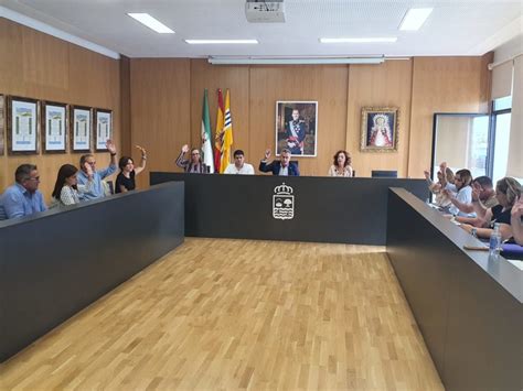 El ayuntamiento isleño celebra el pleno ordinario del mes de octubre y