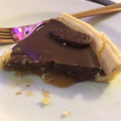 Asda Extra Special Vegan Dark Chocolate Salted Caramel Tart Review