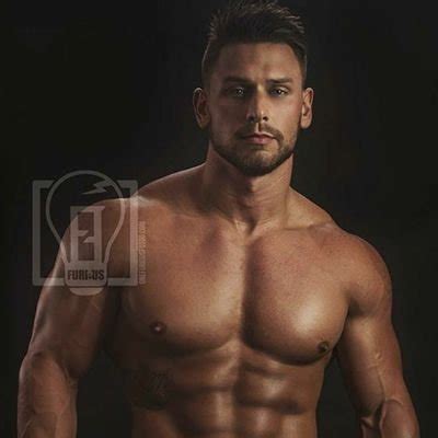 Porn And Muscle On Twitter Rim