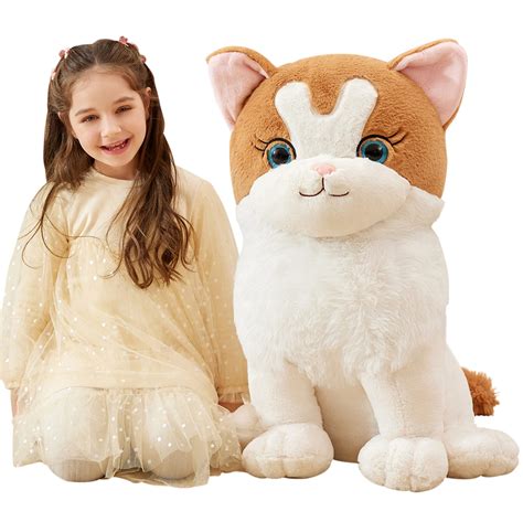 Giant Ragdoll Cat