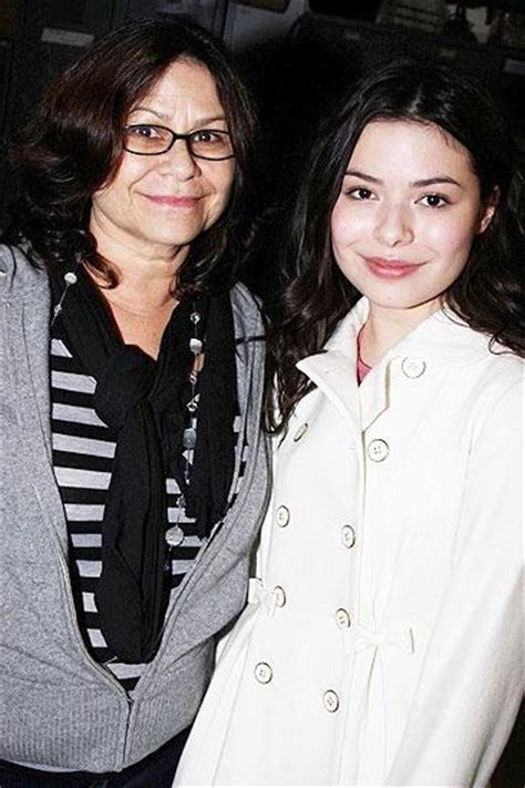 Broadway Photo Of ICarly The Naked Brothers And Ugly Betty Celebs Head To