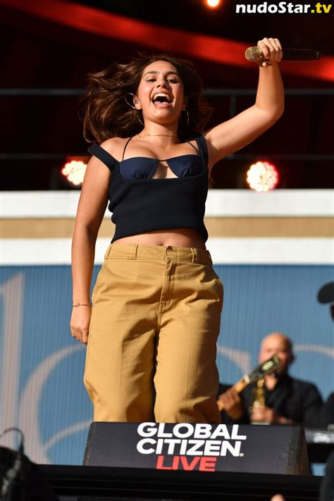 Alessia Cara Alessiacara Alessiasmusic Nude OnlyFans Photo Nudostar TV