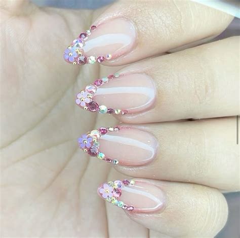 Nails U As Nude Pink Glam Golden White Manicura De U As U As Elegantes Y Sencillas