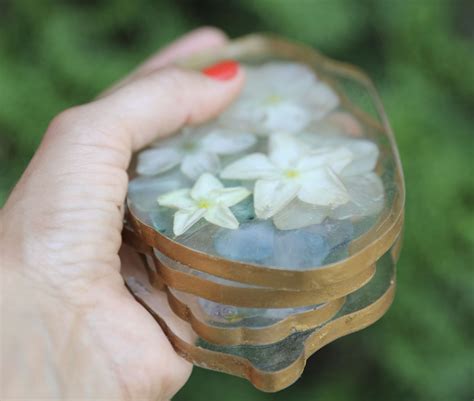 Making Epoxy Art With Flowers Diy Drink Coasters Thrift Diving Blog