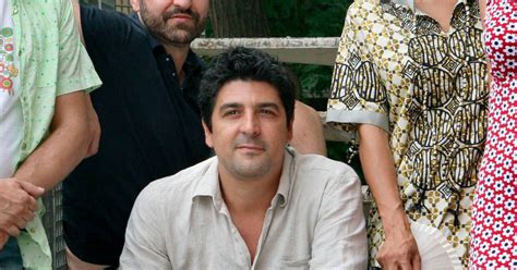 Cesc Gay Se Estrena En El Teatro Con Els Ve Ns De Dalt En El Romea