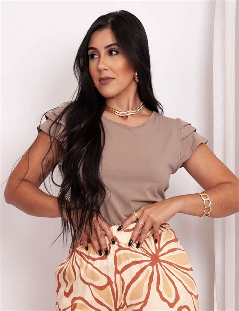 Blusa Manga Babadinho Nude Nossa Loja