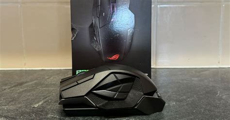 Asus Rog Spatha X Review Great Mouse Sat In The Middle Ground