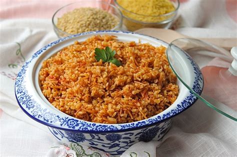 Tel Şehriyeli Bulgur Pilavı Tarifi Nasıl Yapılır Resimli Anlatım