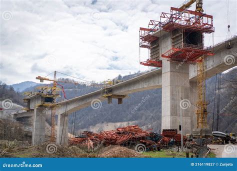 New Highway Bridge Connection Under the Construction Stock Image - Image of pillar, installing ...