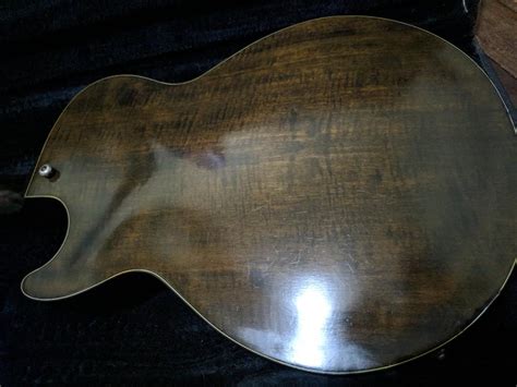 Ibanez Artcore Ags83b Negotiable Hobbies And Toys Music And Media Cds