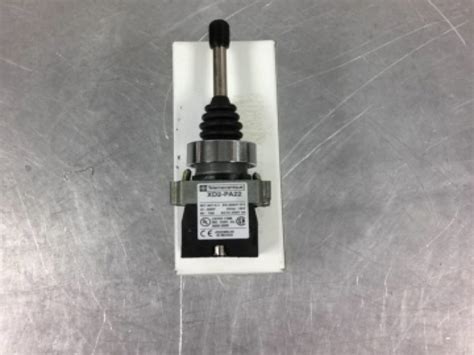 XD2PA22 SQUARE D JOYSTICK – Most Electric