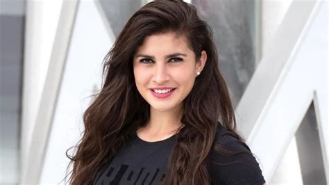 Alondra González jugadora del América luce sensual bikini en la playa FOTO El Heraldo de