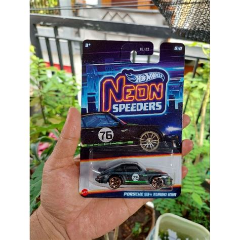PORSCHE HOT WHEELS 風火輪保時捷 Turbo RSR Neon Speeders 蝦皮購物