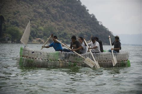 Лодка Из Пластиковых Бутылок Фото – Telegraph