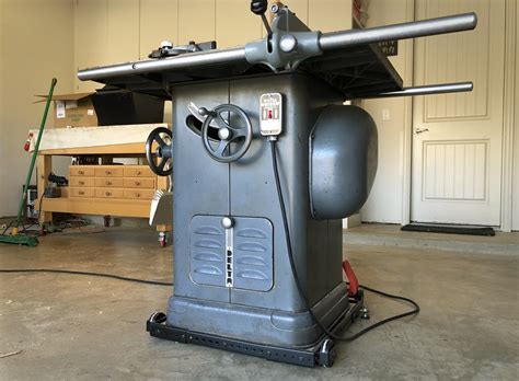 Vintage 1941 Delta Unisaw — Nutmegger Workshop