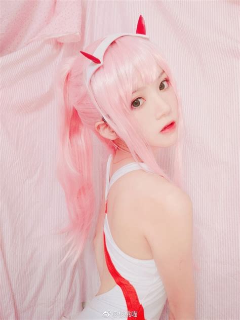 Anime Ero Cosplay Anime Cosplay Anime Fandoms Zero Two
