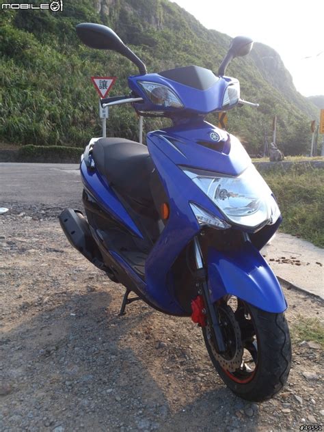 Yamaha 250cc以下 [開箱]2012三代目新勁戰 運動藍 機車討論區 Mobile01