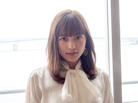 ドラマ『しろときいろ』川口春奈インタビュー「涙が止まりませんでした」 Tabipponet