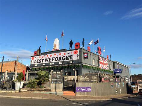 Remembrance XL : r/unitedkingdom