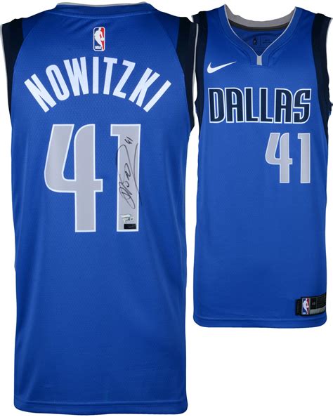 Dirk Nowitzki Signed Jersey, Autographed Jerseys