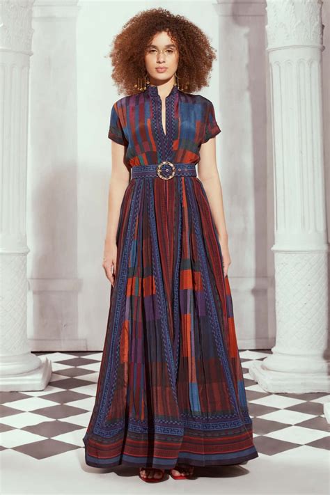 Modern Gowns - Shop Designer Gowns Online At Indiaspopup.com – Page 2