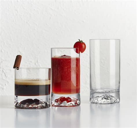 Stiklinės Club aukšti 4 vnt Nude 1052156 FormAdore