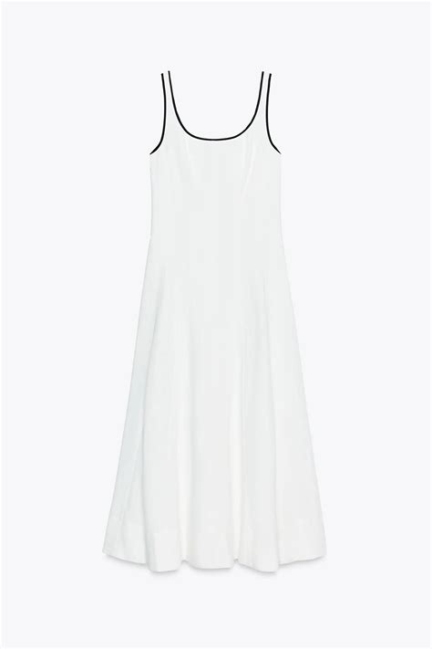 10 vestidos sencillos de Zara para llevar con zapatillas: cómodos