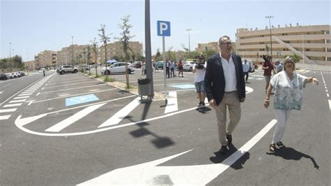 Toni Pérez inaugura los accesos a los centros escolares de Santa Pola y